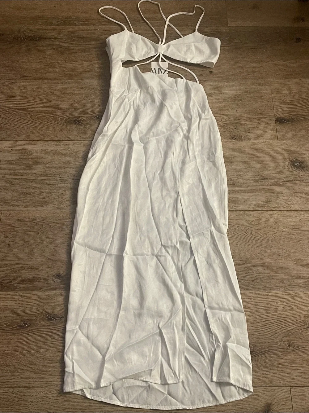 ZARA WOMAN WHITE SATIN EFFECT CUT OUT DRESS - Picture 4 of 9